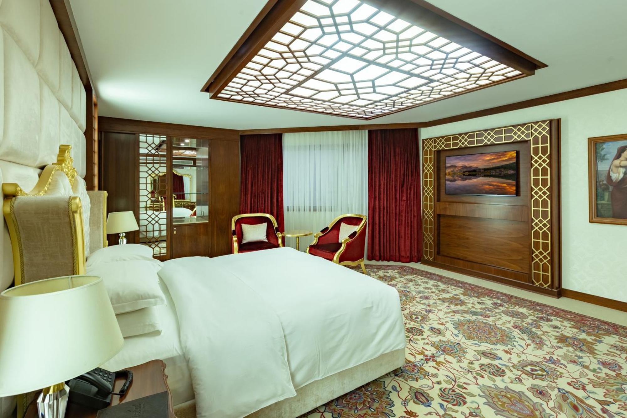 Cristal Erbil Hotel Exterior photo Suite