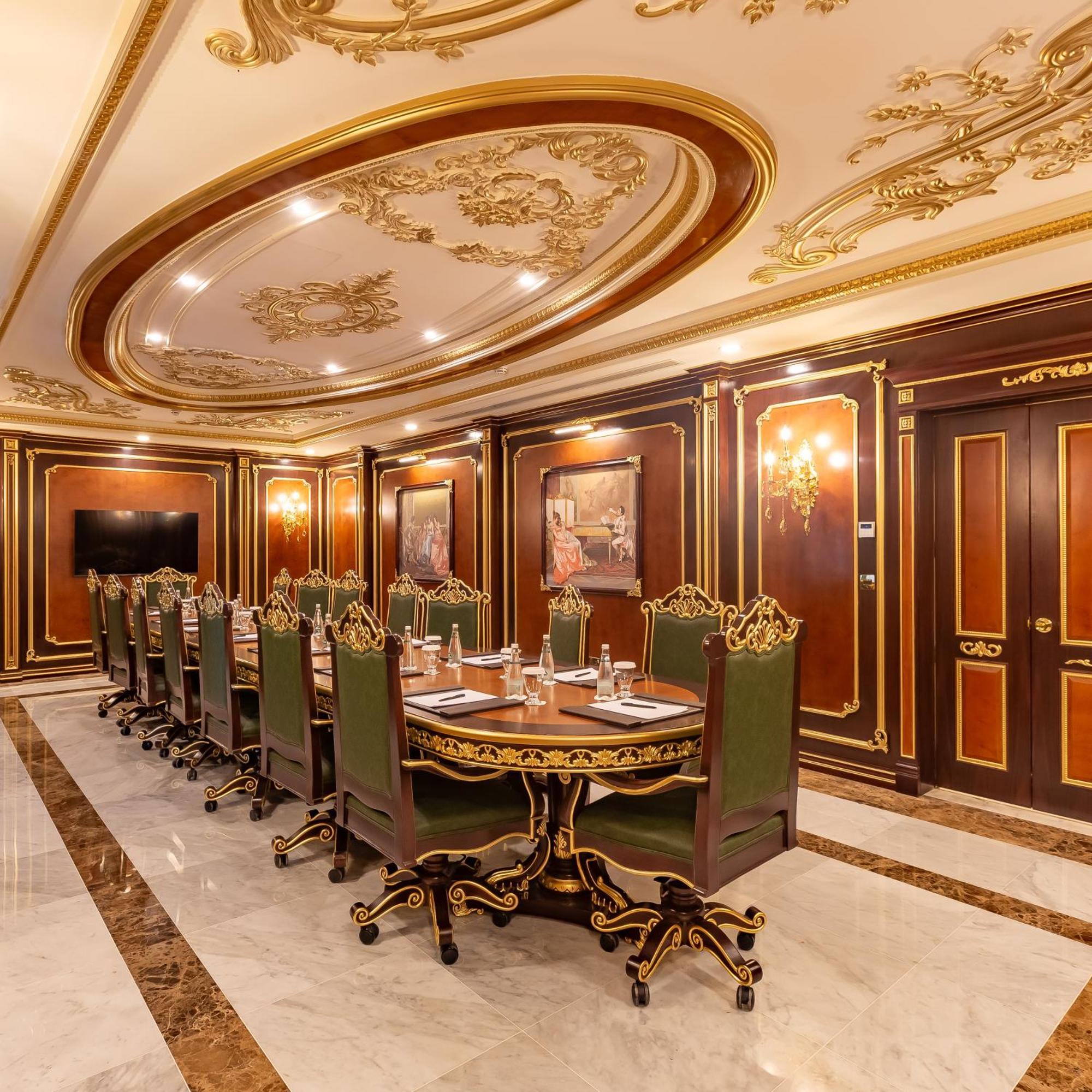 Cristal Erbil Hotel Exterior photo The boardroom of the Presidential Palace